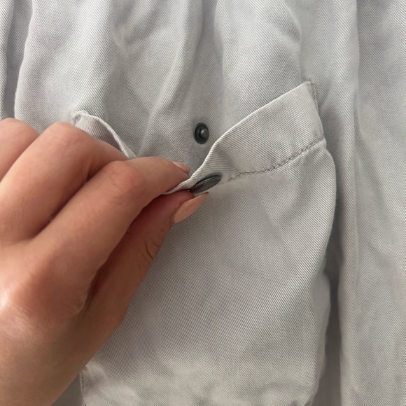 🌿 C&C California Women’s Size Large Gray Cargo Pants - Picture 6 of 8